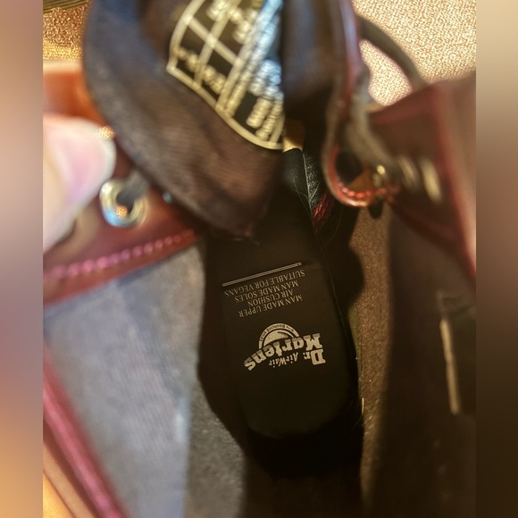 Vegan 1460 Dr. Martins cherry red - Picture 5 of 9